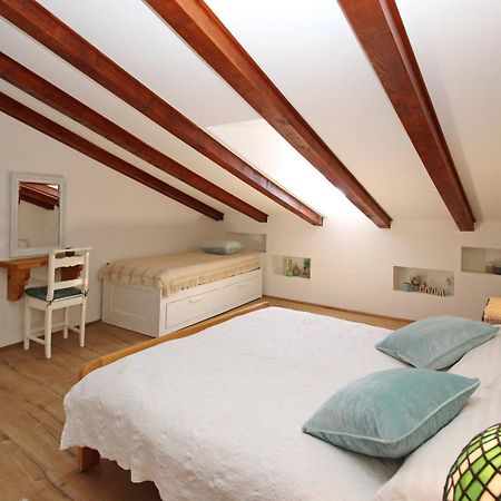 Apartment Fantov Old Town Residence Baška Kültér fotó